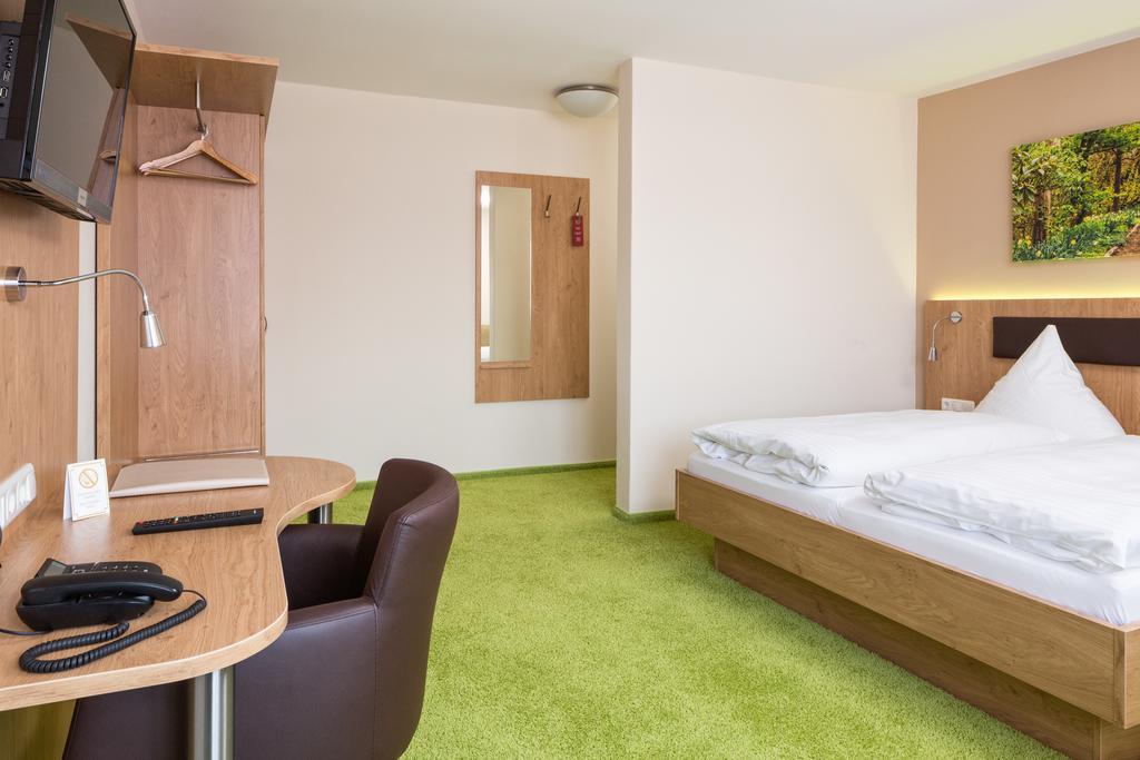 Hotel Sixt Rohr in Niederbayern Exterior photo